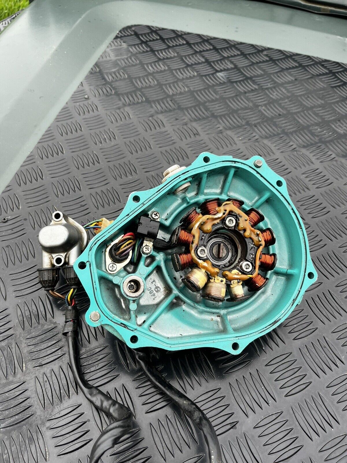 Kawasaki STX 1100 Stator for Carbureted Jet Ski – Includes Front Engine Cover