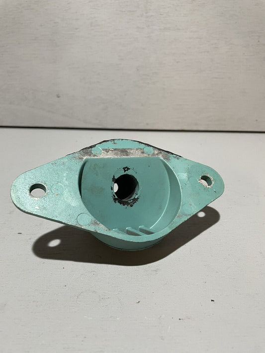 Kawasaki 900 1100 Jetski Engine Mount