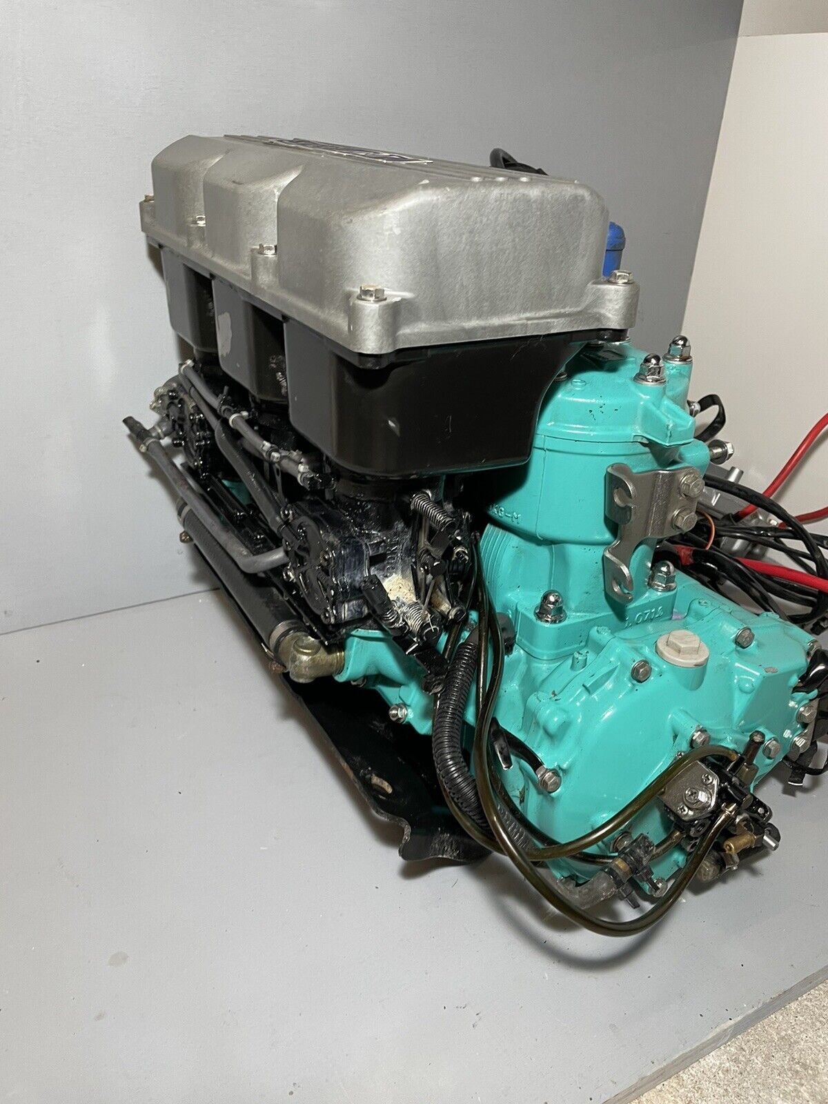 Kawasaki 1100cc Jet Ski Engine Two Stroke Teal Green Zxi STX 1100 Ultra 150